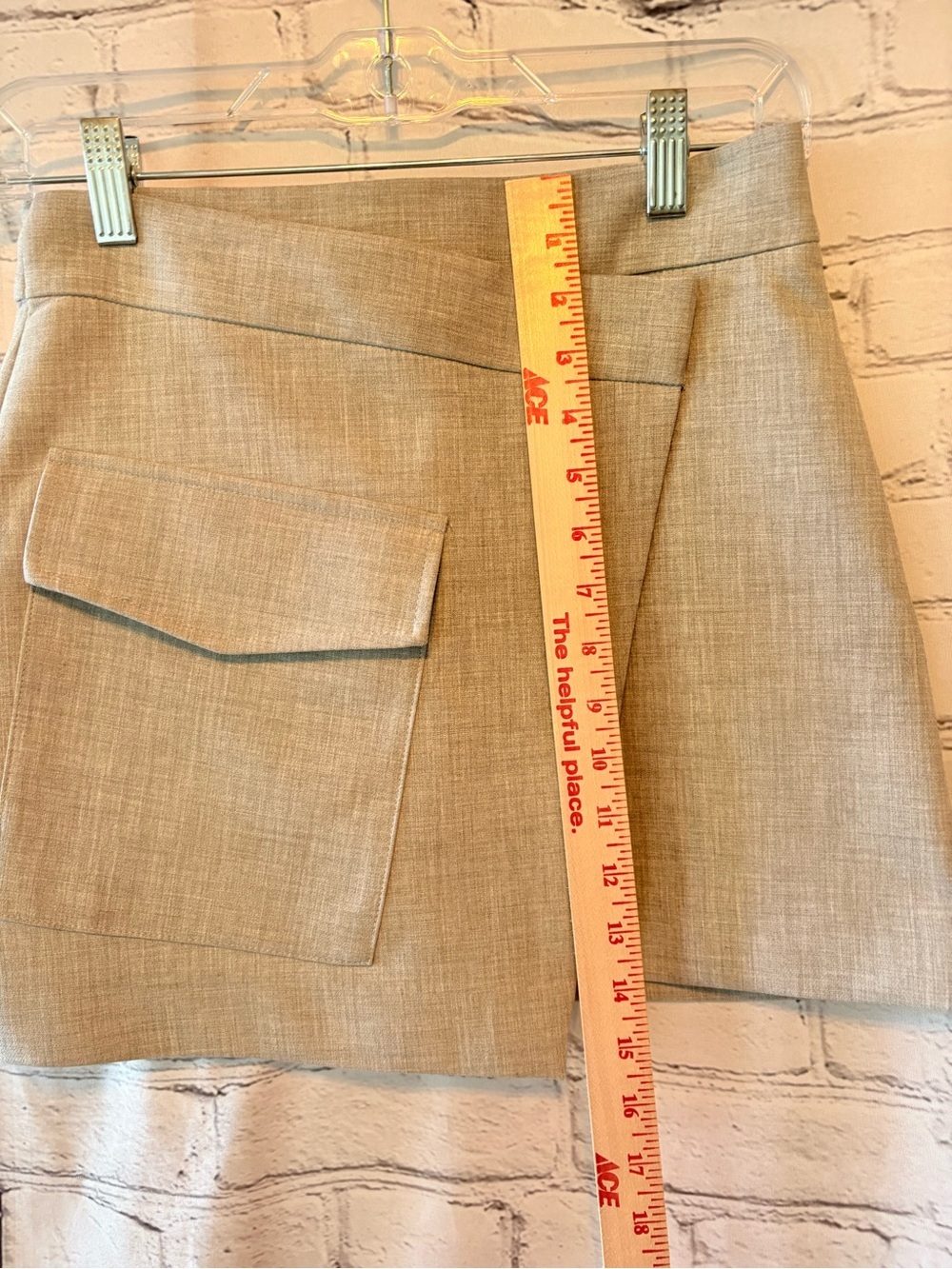 Aritzia Babaton Happy Hour Skirt Size 2 Wrap Mini Asymmetrical Cargo - Picture 13 of 15